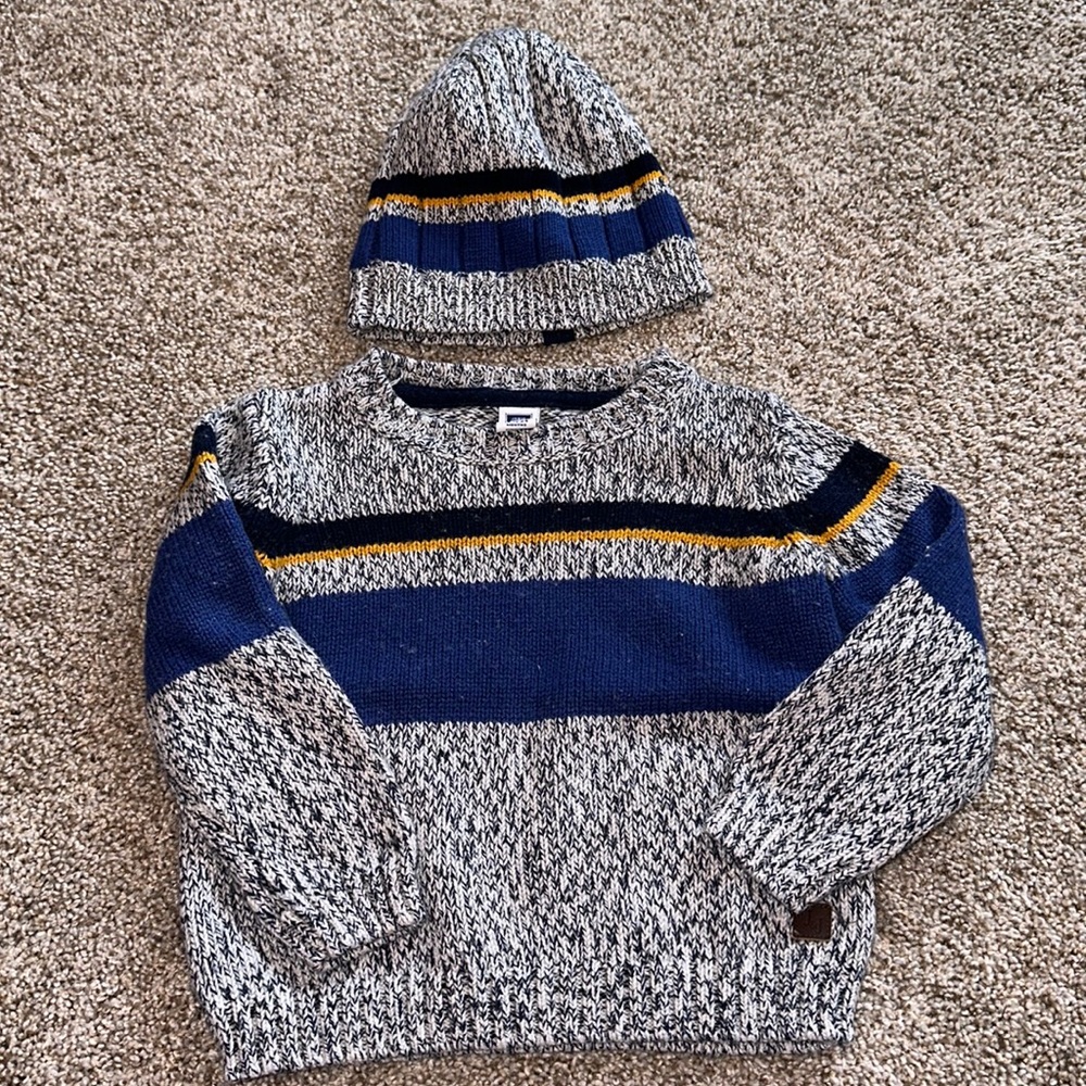 Sweater and Hat set